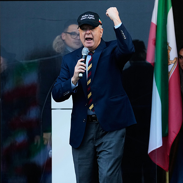 „Nehorázná arogance spojenců.“ Nezažil jsem Trumpa tak naštvaného, řekl senátor