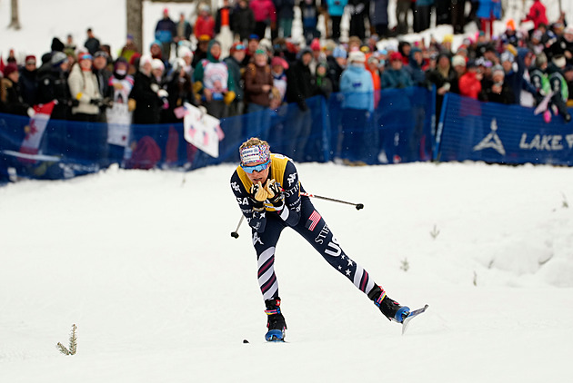 Digginsová slaví čtvrtý celkový triumf v SP, Tuž dojel v Lake Placid osmý