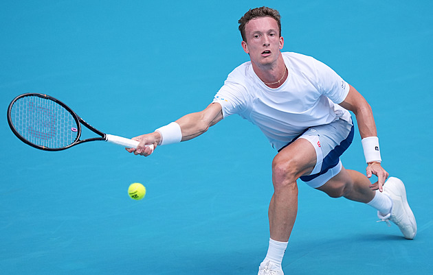 Dominantní Lehečka řádil! V semifinále v Miami smetl Filse a zahraje si o titul