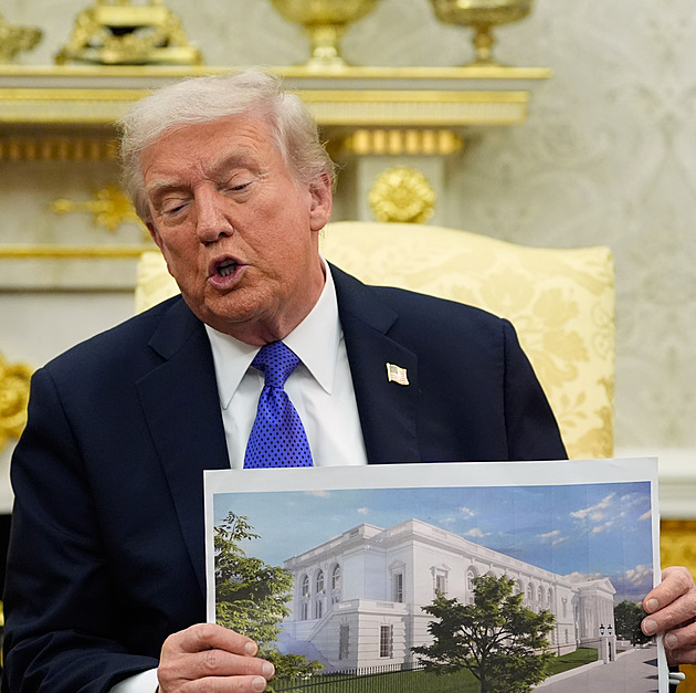Soud pozastavil stavbu tančírny v Bílém domě. Trump kvůli sálu nechal část zbourat