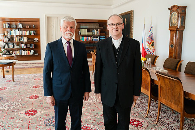 Prezident se setkal s novým pražským arcibiskupem. Vytyčili si společný úkol