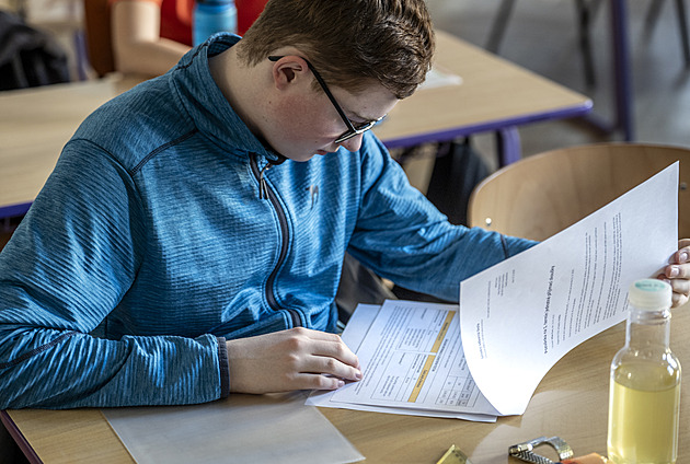 Děti psaly přijímačky na víceletá gymnázia. U geometrie se zapotily