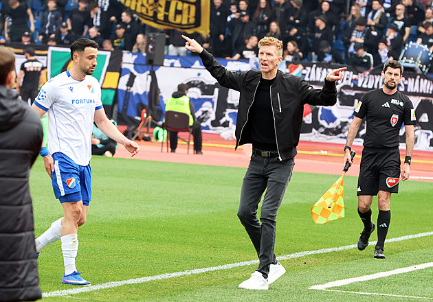 K áčku ho nechtěli, s béčkem je úspěšný.
Kouč rezervy Baníku: Zklamání ve mně je