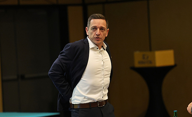 Máme chtít řídit stát, to musí být ambice lidovců, prohlásil Grolich