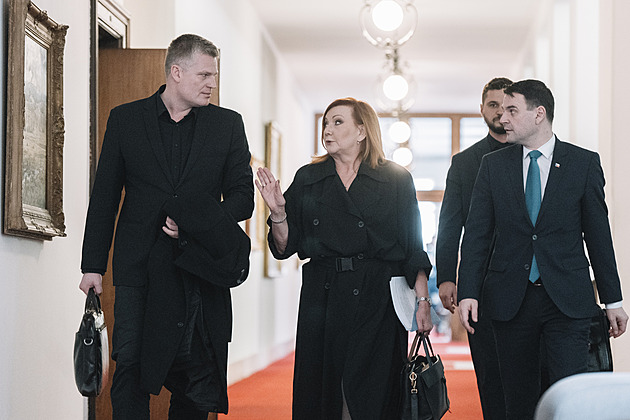 S Turkem o „deratizaci“ a „parazitech“ mluvila Schillerová. Nepřijatelné, říká