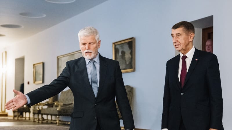 Pavel ostře o summitu NATO: Jestli nepojedeme spolu s Babišem, podám kompetenční žalobu
