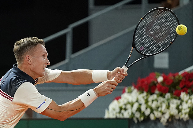 Lehečka a Bartůňková jsou ve třetím kole, Muchová v Římě dohrála