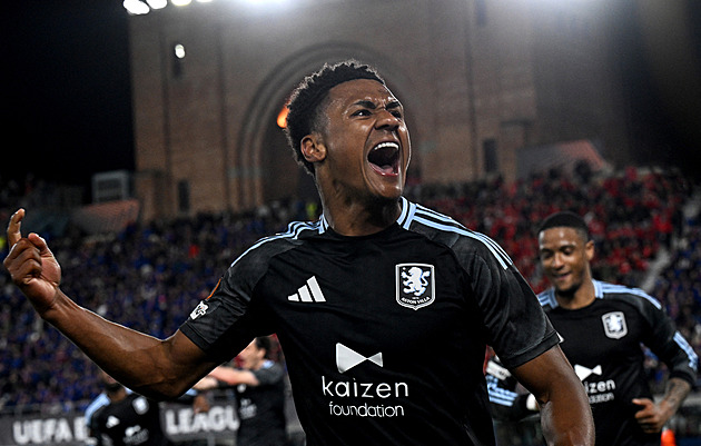 ONLINE: Freiburg - Aston Villa 0:1, finále Evropské ligy, skóre otevírá Tielemans