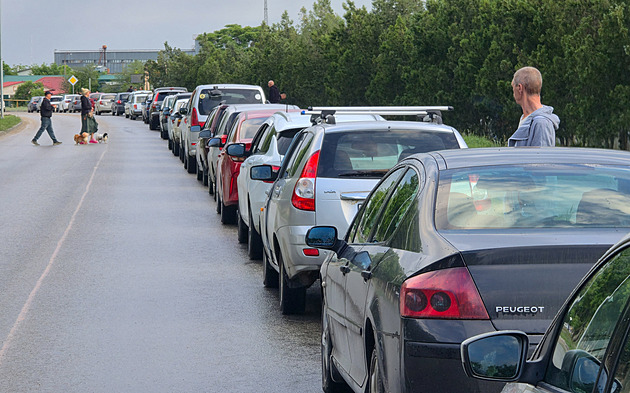 Ukrajinci zničili mosty na Krymu. Dnes benzin nebude, hlásí v Sevastopolu