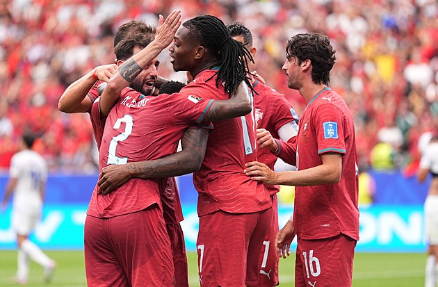 Portugalsko - Uzbekistán 5:0, favorit si spravil náladu, dva góly dal Ronaldo