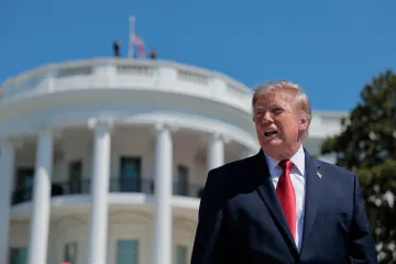 Trump vyhlásil ekonomickou válku Íránu